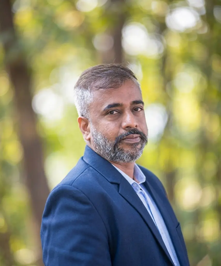 Deepak Suthar, Founder of Aryan Constructions